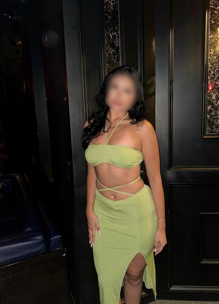 Chica busca chico en La Coruña: 