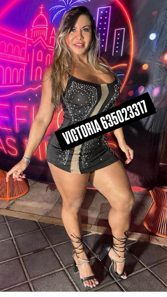 Chica busca chico en Almería: 