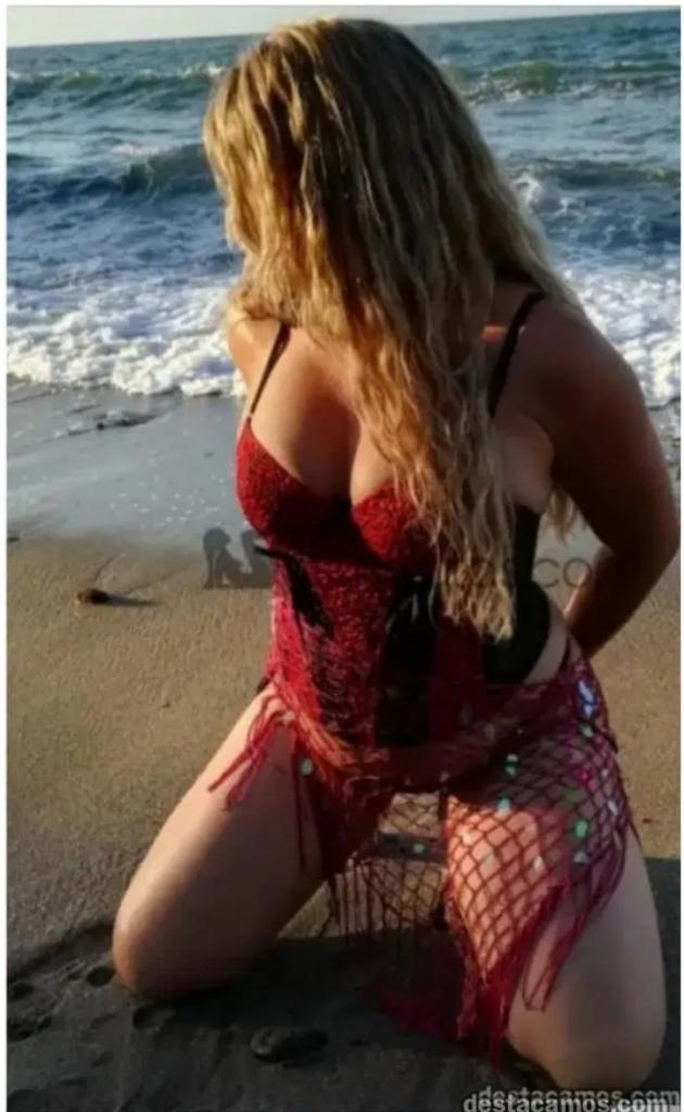 Chica busca chico en Almería: 