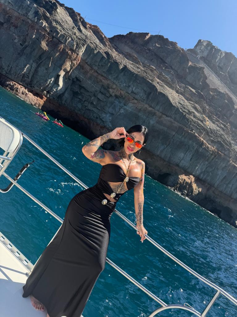 613686727: Chica busca chico en Tenerife
