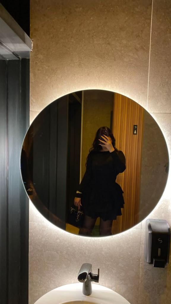 Chica busca chico en Cádiz: 