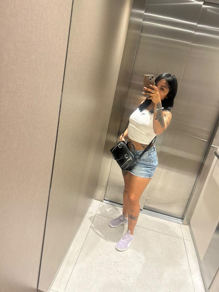 Chica busca chico en Barcelona: 