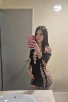 617440311: Chica busca chico en Sevilla