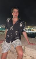 664855351: Chico busca chica en Málaga