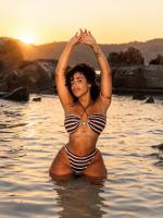 663031897: Chica busca chico en Ibiza
