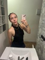 617350798: Chica busca chico en Barcelona