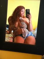 602725884: Chica busca chico en Barcelona