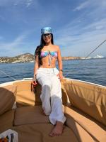 605768826: Chica busca chico en Ibiza