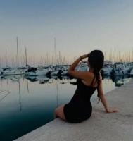 627699802: Chica busca chico en Sevilla