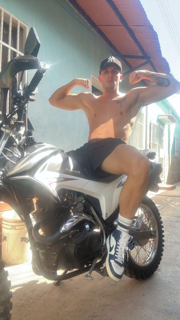632213501: Chico busca chica en Madrid