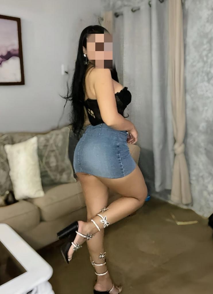 631049670: Chica busca chico en La Rioja