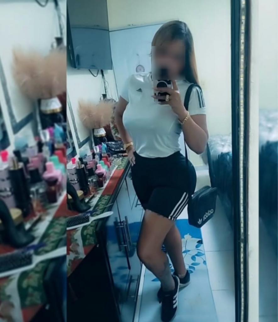 Chica busca chico en La Coruña: 