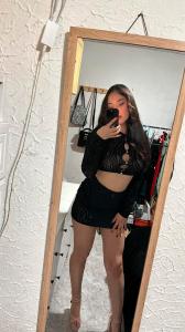 Chica busca chico en Ibiza: 
