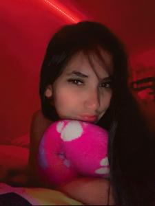 614739726: Chica busca chico en Barcelona