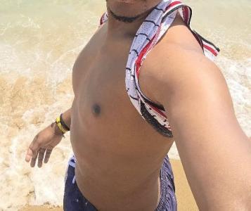 635483974: Chico busca chica en Barcelona