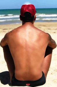 667560161: Chico busca chica en Alicante