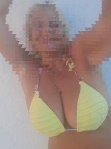 654216304: Chica busca chico en Pontevedra