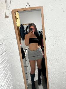 Chica busca chico en Ibiza: 