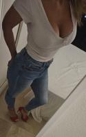 653822973: Chica busca chico en Sevilla