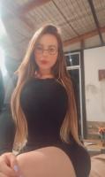 613573321: Chica busca chico en La Coruña