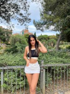 Chica busca chico en Barcelona: 