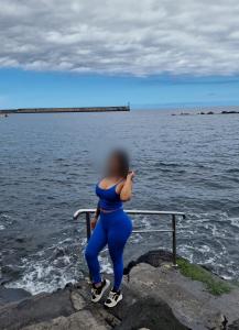Chica busca chico en Tenerife: 