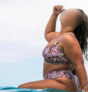 614057282: Chica busca chico en Málaga