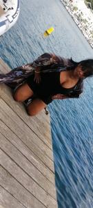 664371235: Chica busca chico en Valencia