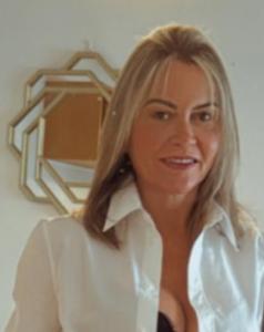 Chica busca chico en Tenerife: 