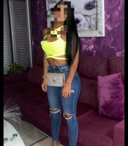 Chica busca chico en Sevilla: 