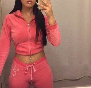 671148417: Chica busca chico en Valencia