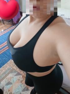 611048695: Chica busca chico en Sevilla