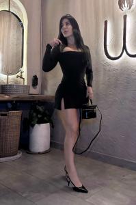 Chica busca chico en Ibiza: 