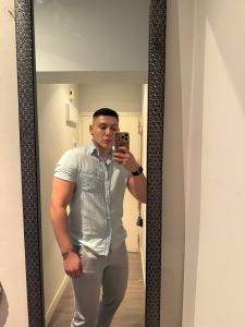 Chico busca chica en Madrid: 