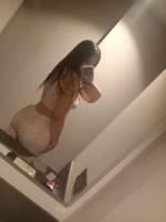 654659343: Chica busca chico en Madrid