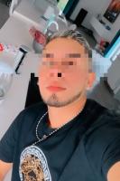 604985993: Chico busca chica en Pontevedra