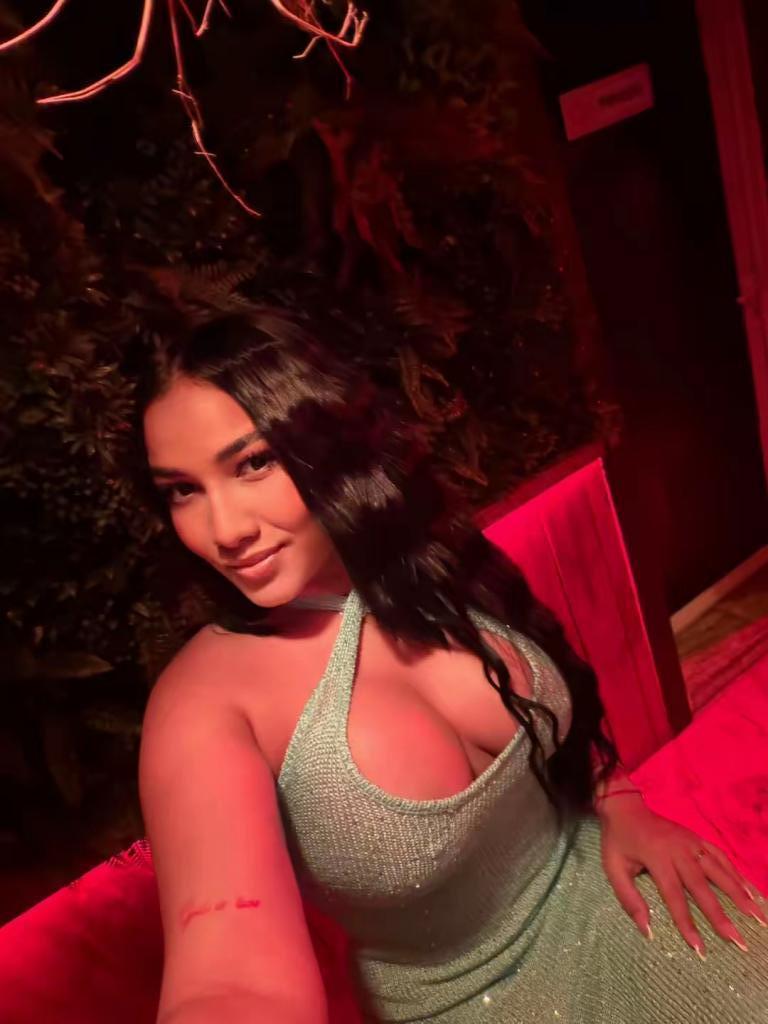 604364239: Chica busca chico en Cádiz
