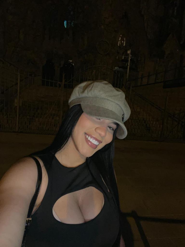 Chica busca chico en Barcelona: 