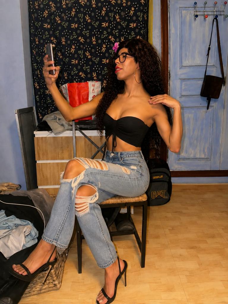 745065707: Travesti en Cuenca