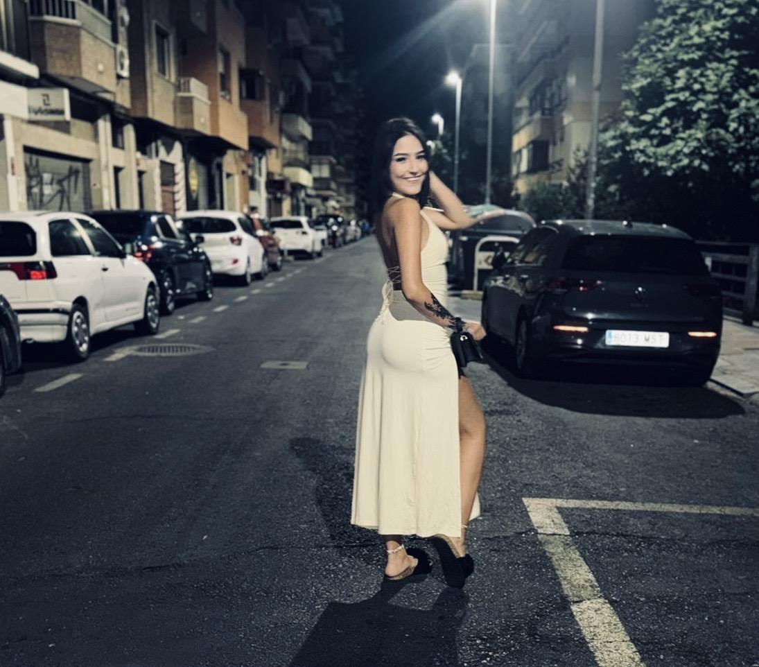 613714470: Chica busca chico en Madrid