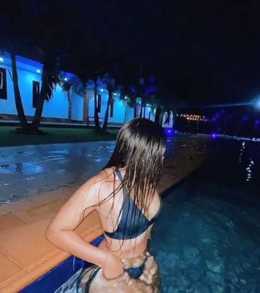 661929283: Chica busca chico en Sevilla