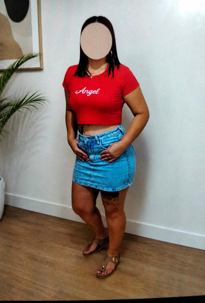 Chica busca chico en Almería: 