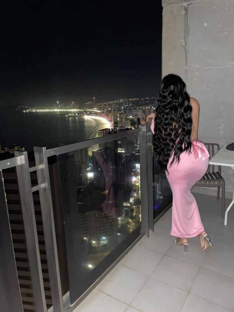 Chica busca chico en Barcelona: 