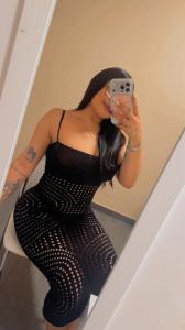 647218508: Chica busca chico en Gerona