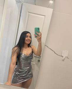 617193269: Chica busca chico en Madrid