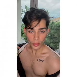 677297871: Chico busca chica en Madrid