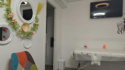 711267428: Chica busca chico en Zaragoza