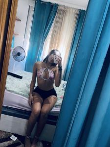 613714470: Chica busca chico en Madrid