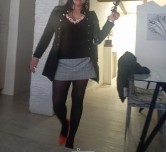 613207649: Chica busca chico en Navarra