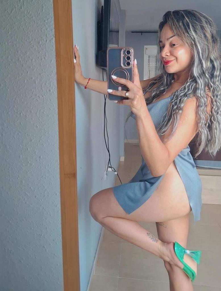 Chica busca chico en Alicante: 